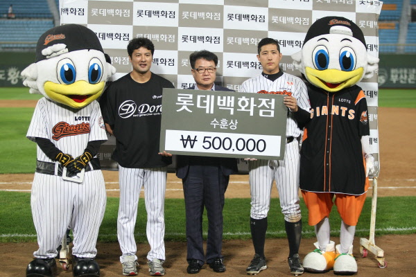 오늘의 수훈선수 황재균 이정민선수